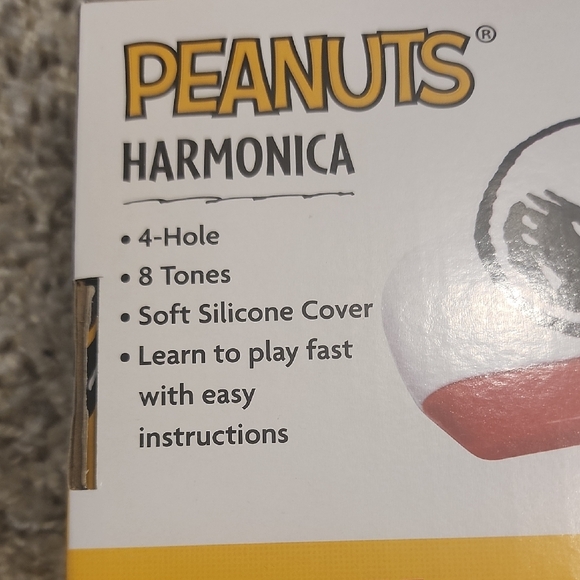 Peanuts Snoopy Harmonica - Red, White, and Black - Picture 2 of 5